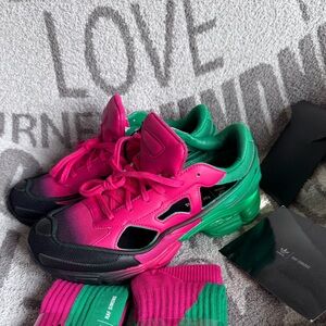 Adidas X Raf Simons Replicant Ozweego Green Vivid Berry size 10 NWT